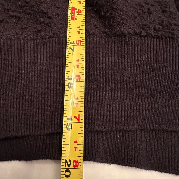 Free People Textured Black Puff Sleeve V Neck Crop Sweater Size Small - Picture 7 of 8